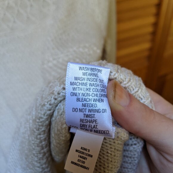 Kohl's Croft and Barrow Cable Yoke Pullover Sweater - Picture 2 of 6